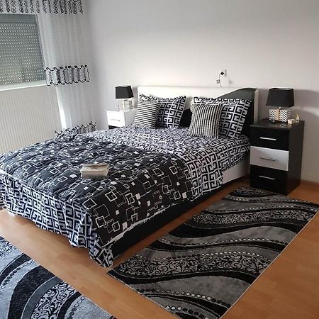 Ferienwohnung Sabina Bosanska Krupa Luaran gambar